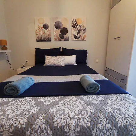 Bloom In The City- Cozy With Private Garden Corfu (city)