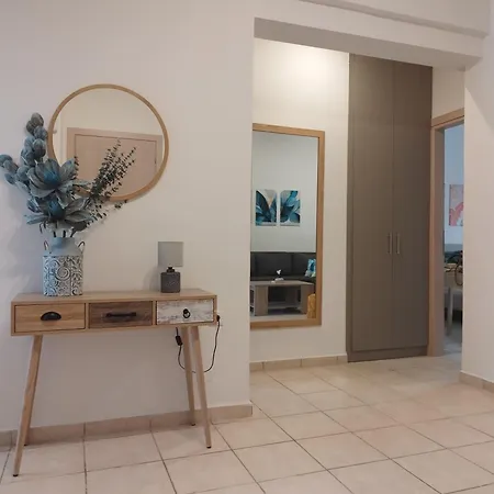 Διαμέρισμα Bloom In The City- Cozy With Private Garden Corfu (city)